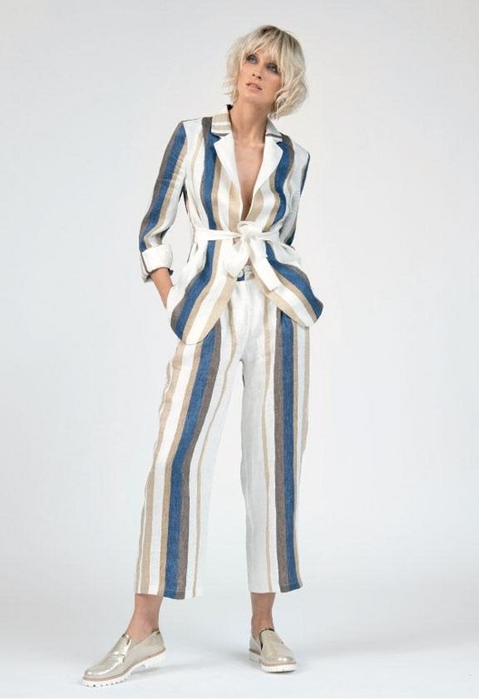 Abbigliamento donna collezione Carla Montanarini