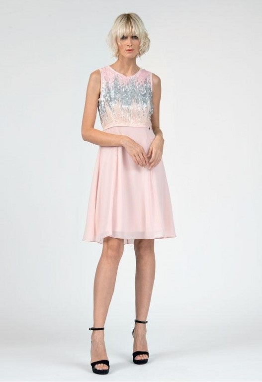 Abbigliamento donna collezione Carla Montanarini