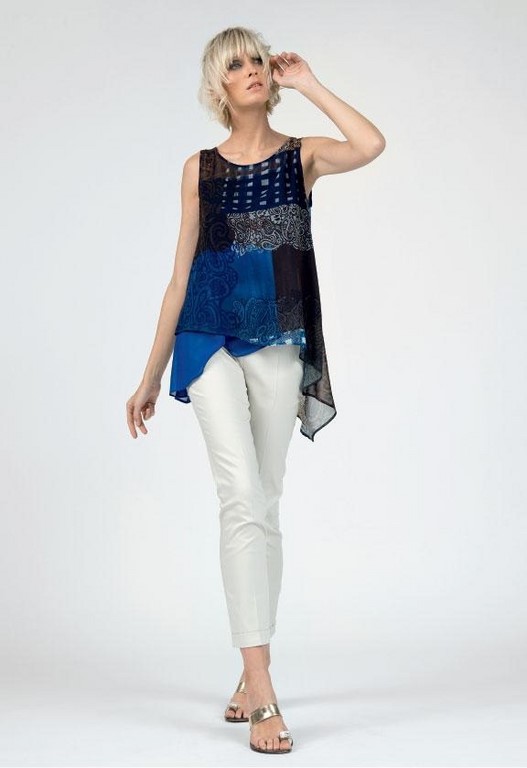 Abbigliamento donna collezione Carla Montanarini
