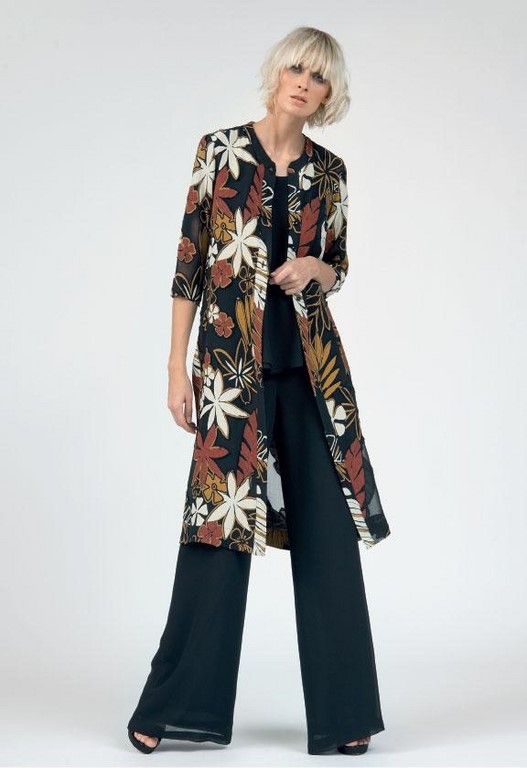 Abbigliamento donna collezione Carla Montanarini