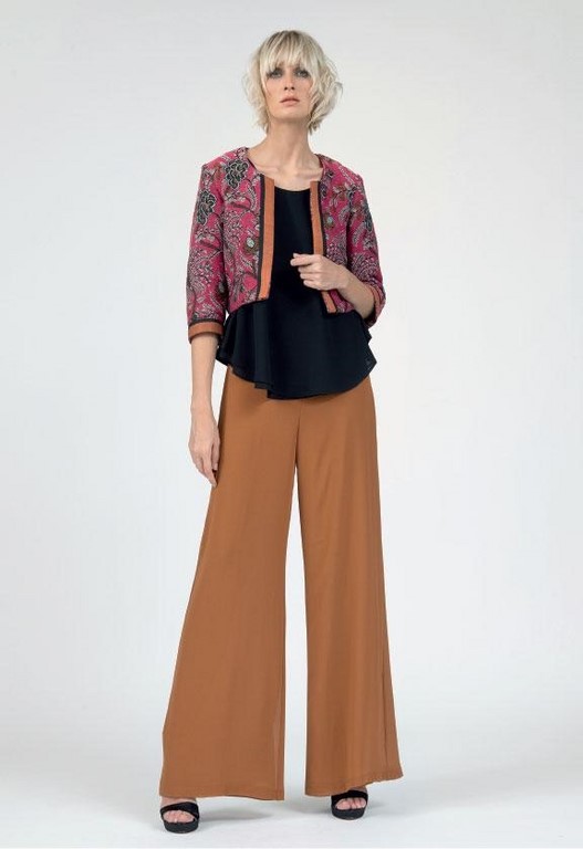 Abbigliamento donna collezione Carla Montanarini