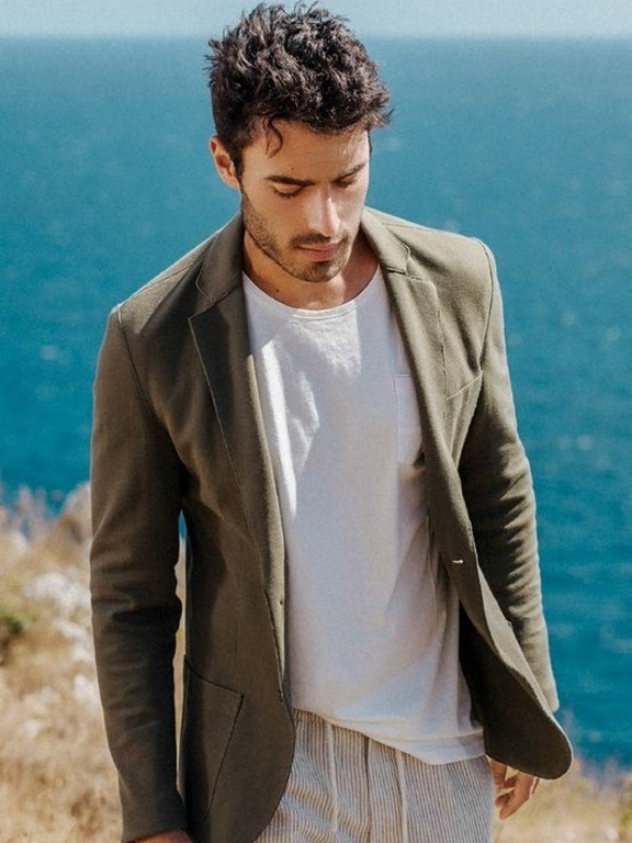 Abbigliamento uomo Luca Bertelli