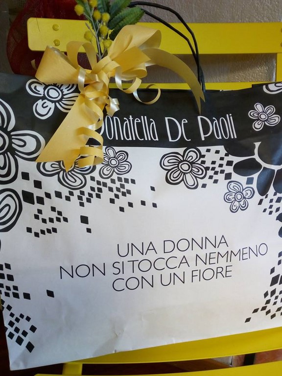 MAGIA Abbigliamento Corso Corsica 1 Torino Tel. 335 6947645