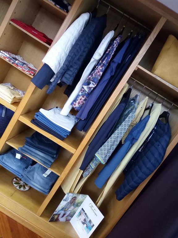 MAGIA Abbigliamento Corso Corsica 1 Torino Tel. 335 6947645