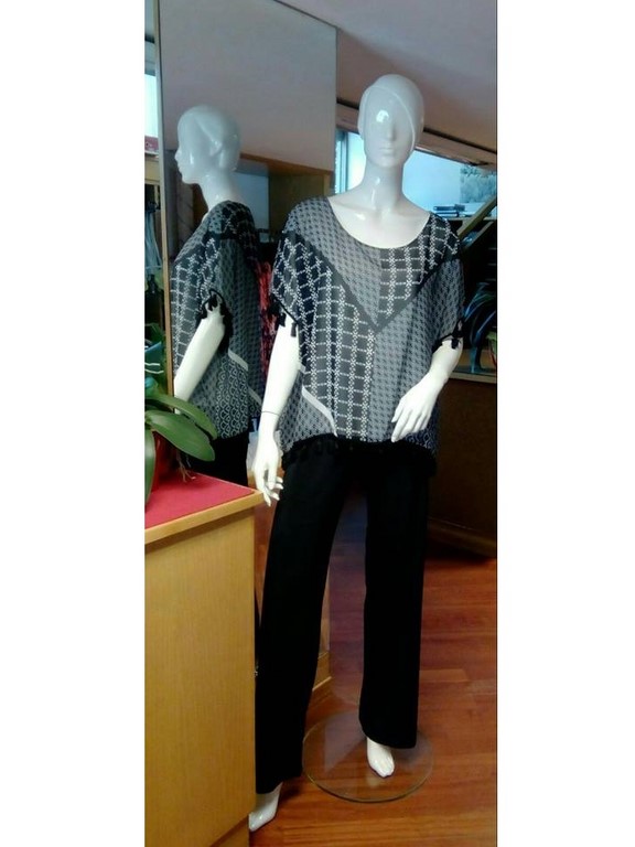 MAGIA Abbigliamento Corso Corsica 1 Torino Tel. 335 6947645