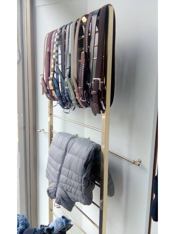 MAGIA Abbigliamento Corso Corsica 1 Torino Tel. 335 6947645