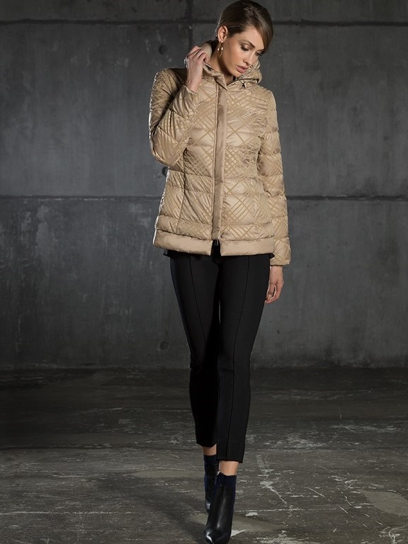 Abbigliamnto collezione donna Giulia Valli